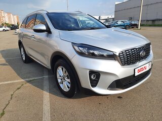 2018 Kia Sorento III Prime Рестайлинг, серебристый, 2650000 рублей, вид 2