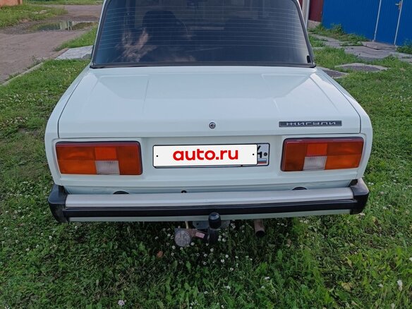 1997 Lada (ВАЗ) 2105, белый, 350000 рублей - вид 1