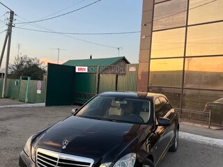 2012 Mercedes-Benz E-Класс 200 7G-Tronic IV (W212, S212, C207), чёрный, 1550000 рублей, вид 4