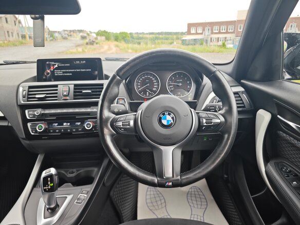 2015 BMW 1 серии 118i II (F20/F21) Рестайлинг, чёрный, 1700000 рублей - вид 13