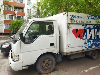 2004 Kia K-Series, белый, 480000 рублей, вид 2