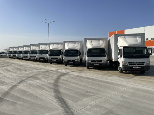 2018 Fuso (Mitsubishi) Canter, белый, 3300000 рублей - вид 2
