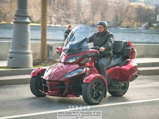 2010 BRP Can-Am Spyder, пурпурный, 1240000 рублей, вид 2