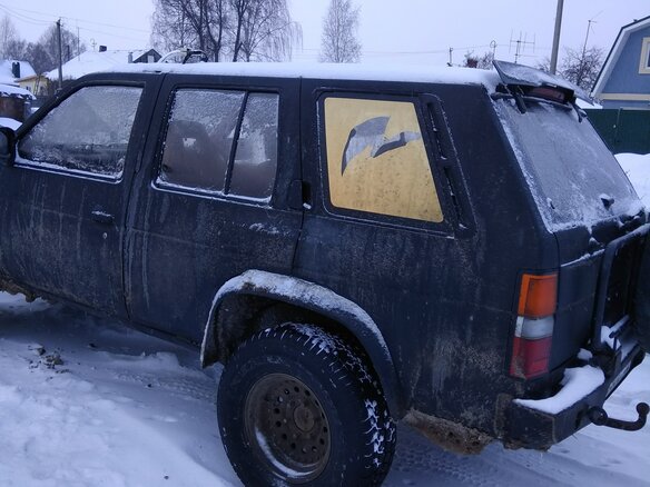 1994 Nissan Terrano I, чёрный - вид 1