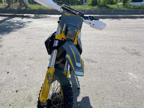 2024 GR GR7, жёлтый, 110000 рублей - вид 4