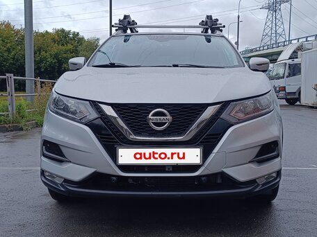 2019 Nissan Qashqai II Рестайлинг, серебристый, 1500000 рублей, вид 4