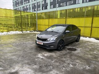 2016 Kia Rio III Рестайлинг, серый, 670000 рублей, вид 1