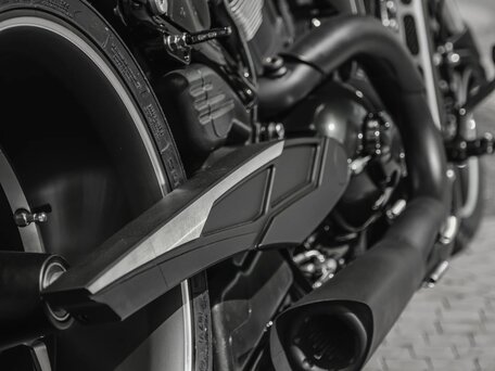 2008 Harley-Davidson V-Rod, чёрный, 3000000 рублей, вид 5