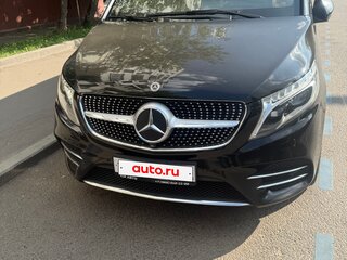 2022 Mercedes-Benz V-Класс Long 300 d длинный III (W447) Рестайлинг, чёрный, 6800000 рублей, вид 2