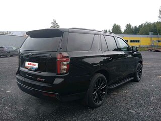 2024 Chevrolet Tahoe V, чёрный, 8607000 рублей, вид 3