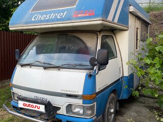 1991 Isuzu Fargo I, белый, 1600000 рублей, вид 1