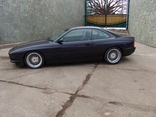 1990 BMW 8 серии 850i I (E31), фиолетовый, 5000000 рублей, вид 4