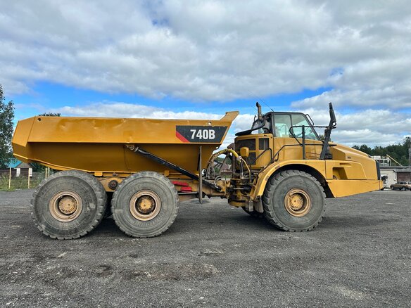 2014 Caterpillar 730, 19500000 рублей - вид 7