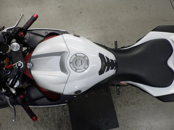 2009 Yamaha YZF-R1, белый, 760000 рублей - вид 5