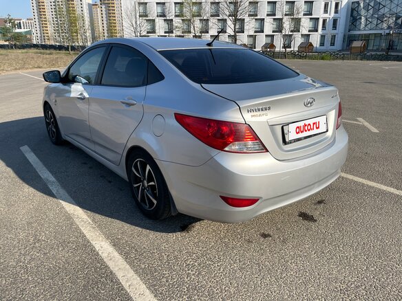 2011 Hyundai Solaris I, серебристый, 750000 рублей - вид 7
