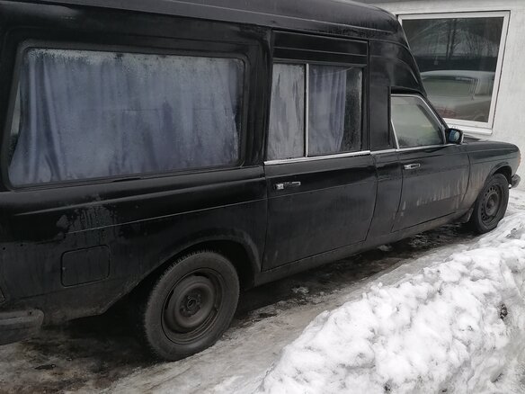 1983 Mercedes-Benz W123 240, чёрный, 450000 рублей - вид 1
