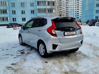 2015 Honda Fit III, серебристый, 1200000 рублей, вид 4