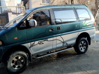 1994 Mitsubishi Delica IV, зелёный, 870000 рублей, вид 5