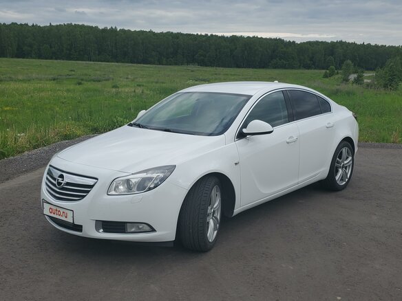 2012 Opel Insignia I, белый