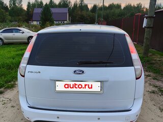 2010 Ford Focus II Рестайлинг, белый, 650000 рублей, вид 5