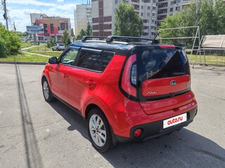 2018 Kia Soul II Рестайлинг, красный, 1515000 рублей, вид 5