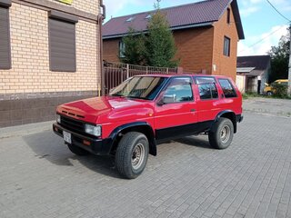 1995 Nissan Terrano I, красный, 800000 рублей, вид 2