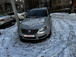 2010 Volkswagen Passat B6, серебристый, 699999 рублей, вид 2