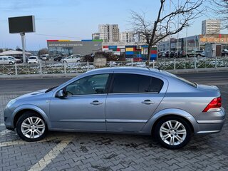 2007 Opel Astra H Рестайлинг, серый, 700000 рублей, вид 3