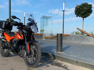 2022 KTM 890 Adventure, красный, 950000 рублей, вид 3
