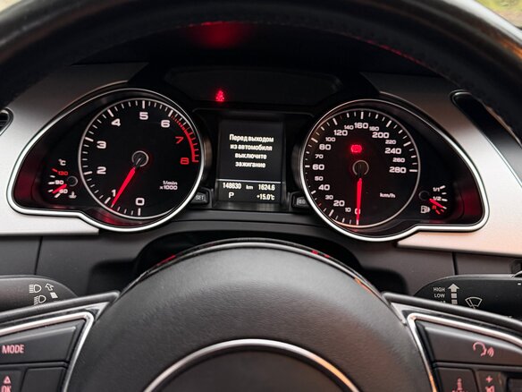 2015 Audi A5 I (8T) Рестайлинг, чёрный - вид 4