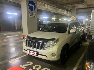2017 Toyota Land Cruiser Prado 150 Series Рестайлинг 1, белый, 4900000 рублей, вид 2