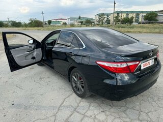 2015 Toyota Camry VII (XV50) Рестайлинг, чёрный, 1650000 рублей, вид 5