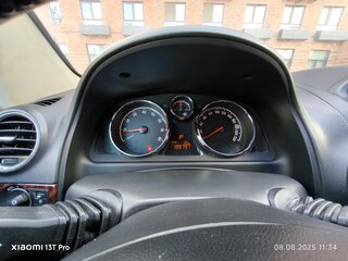 2013 Opel Antara I Рестайлинг, белый, 900000 рублей, вид 4