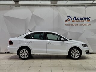 2018 Volkswagen Polo V Рестайлинг, белый, 1380000 рублей, вид 2