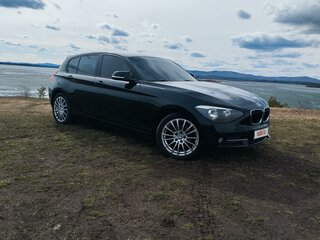 2013 BMW 1 серии 116i II (F20/F21), чёрный, 1300000 рублей, вид 1