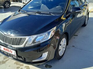 2012 Kia Rio 4-speed III, чёрный, 800000 рублей, вид 1