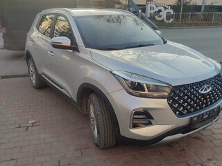 2024 Chery Tiggo 4 Pro I Рестайлинг, серебристый, 1600000 рублей, вид 3
