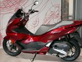 2024 Honda PCX 125, красный - вид 10