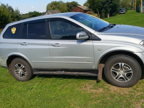 2012 SsangYong Kyron 6-speed I Рестайлинг, серебристый, 700000 рублей - вид 1