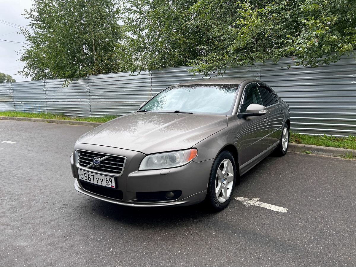 Открыть фотографии: Volvo S80 II