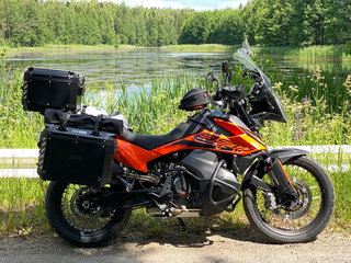 2022 KTM 890 Adventure, красный, 950000 рублей, вид 4