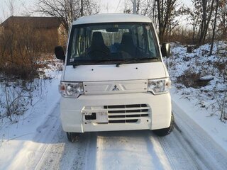 2011 Mitsubishi Minicab MiEV 16.0kWh VI, белый, 900000 рублей, вид 4