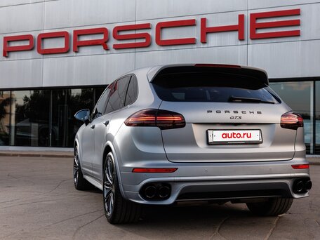 2017 Porsche Cayenne GTS II Рестайлинг (958), серый, 4999999 рублей, вид 5