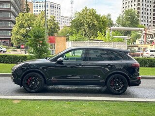 2016 Porsche Cayenne GTS II Рестайлинг (958), чёрный, 4200000 рублей, вид 5