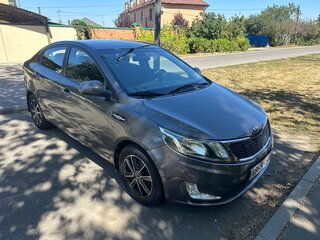 2014 Kia Rio 6-speed III, серый, 1200000 рублей, вид 2