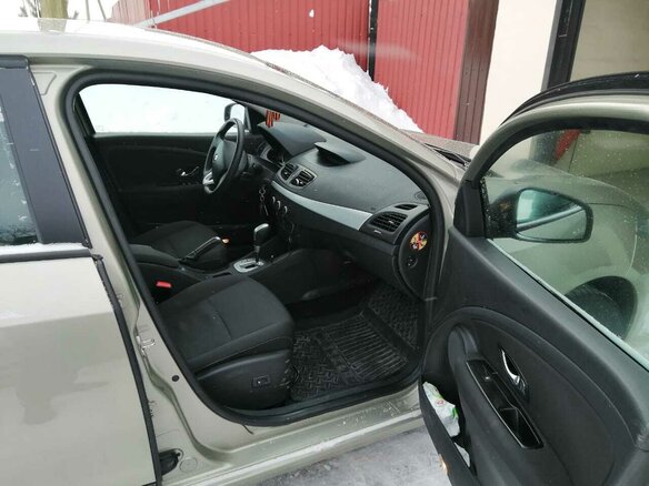 2012 Renault Fluence I, бежевый - вид 1