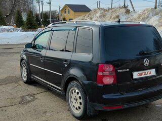 2007 Volkswagen Touran I Рестайлинг, чёрный, 578909 рублей, вид 1