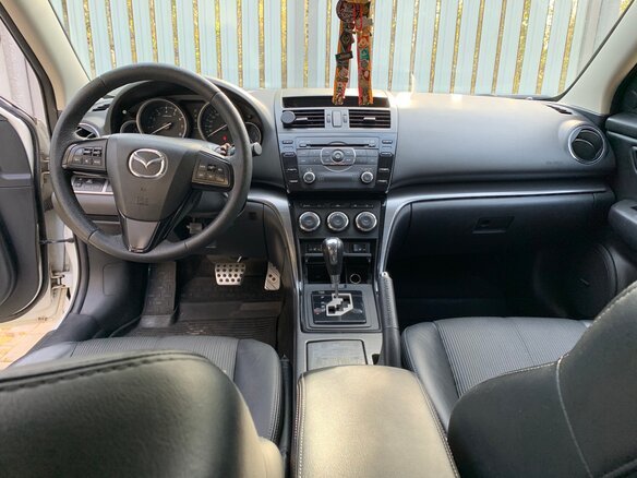 2011 Mazda 6 II (GH) Рестайлинг, белый - вид 6