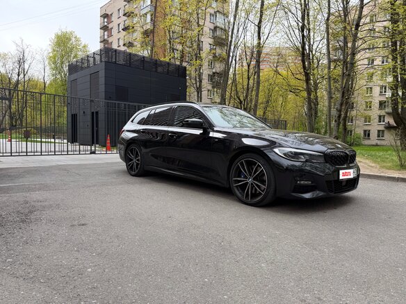2019 BMW 3 серии 320d xDrive VII (G2x), чёрный, 4299999 рублей - вид 2