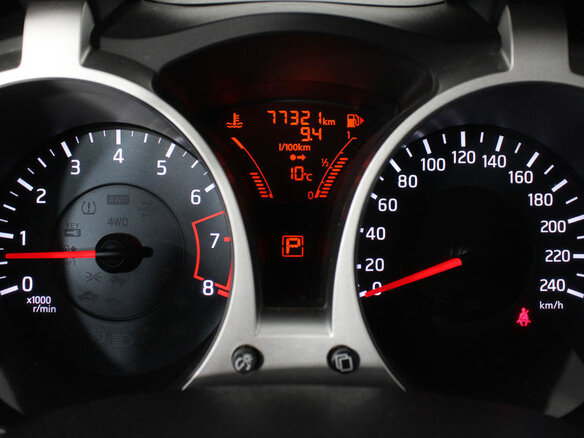 2014 Nissan Juke I Рестайлинг, белый - вид 10